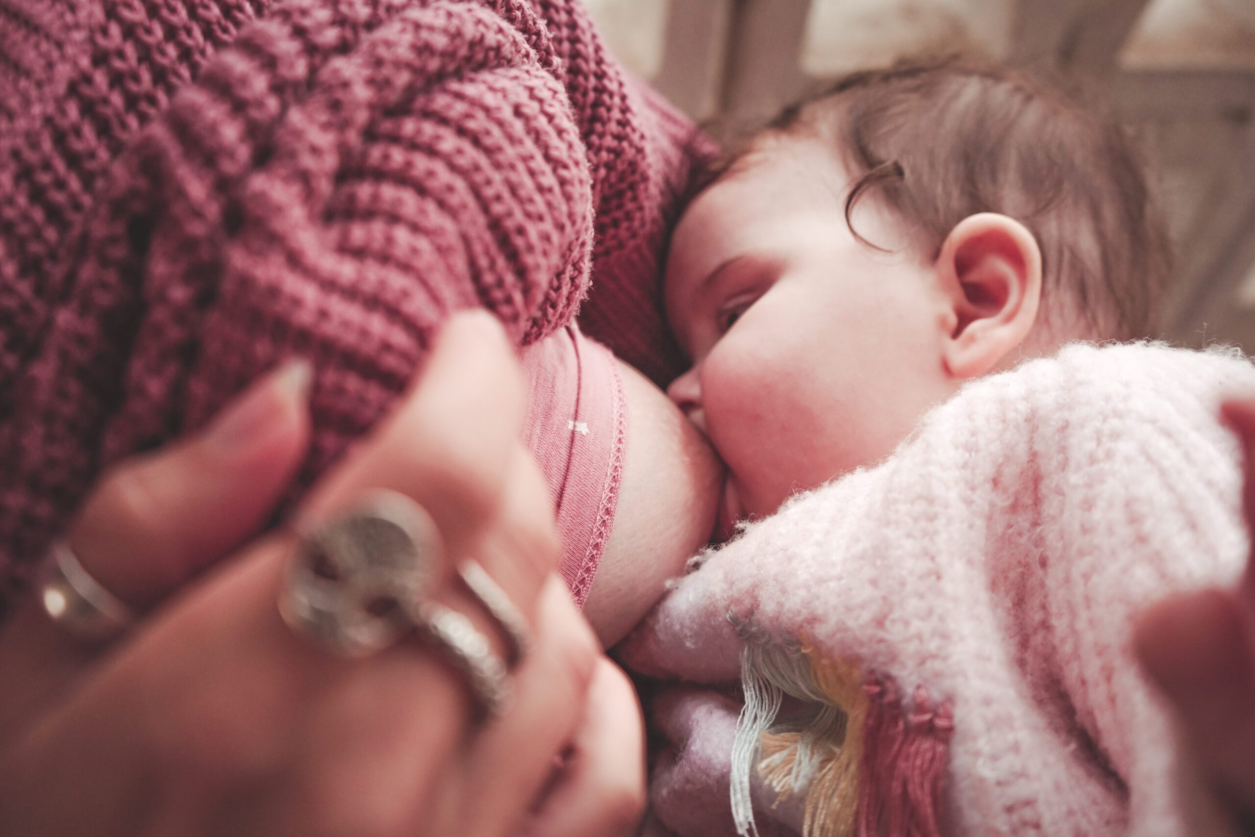 Amamentação Prolongada e Prevenção da Obesidade Infantil: O Que Dizem as Evidências